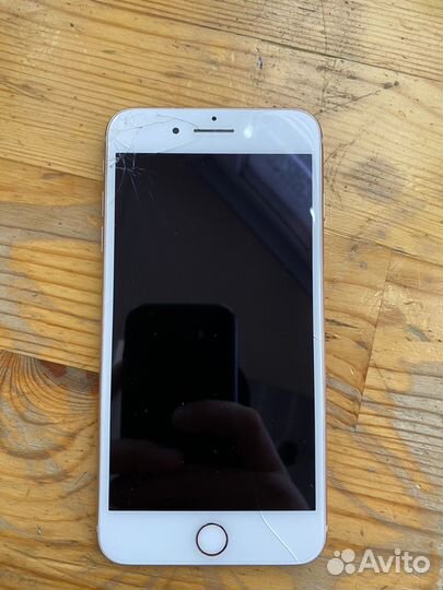 iPhone 8 Plus, 64 ГБ