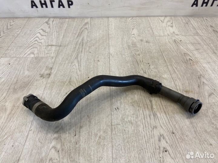 Шланг радиатора правый Ford Kuga DR txda 2011