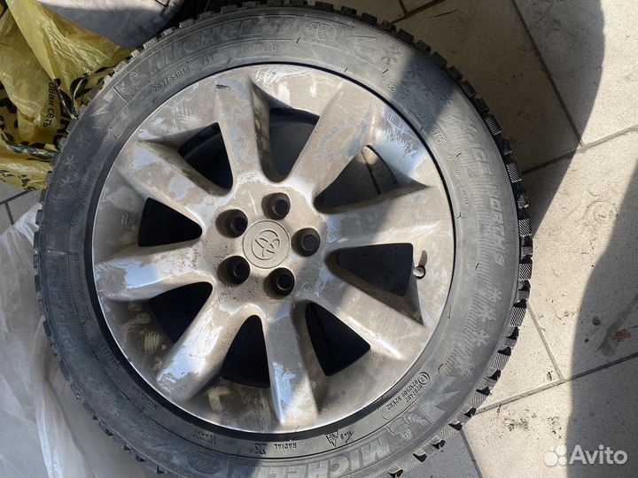 Michelin X-Ice North 3 205/55 R16