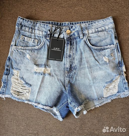 Шорты женские