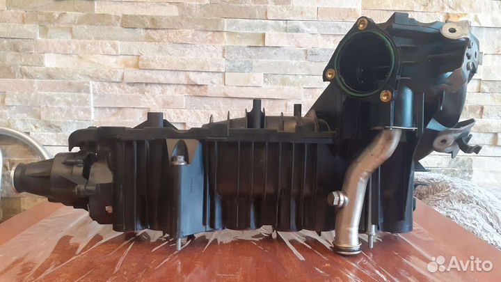 Коллектор впускной BMW Х3 Е83 2004-2010