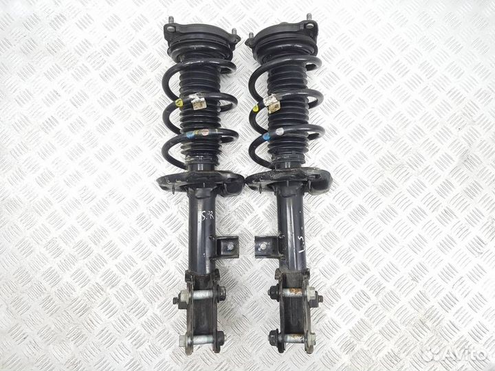 Амортизатор передний правый Kia Sportage QL