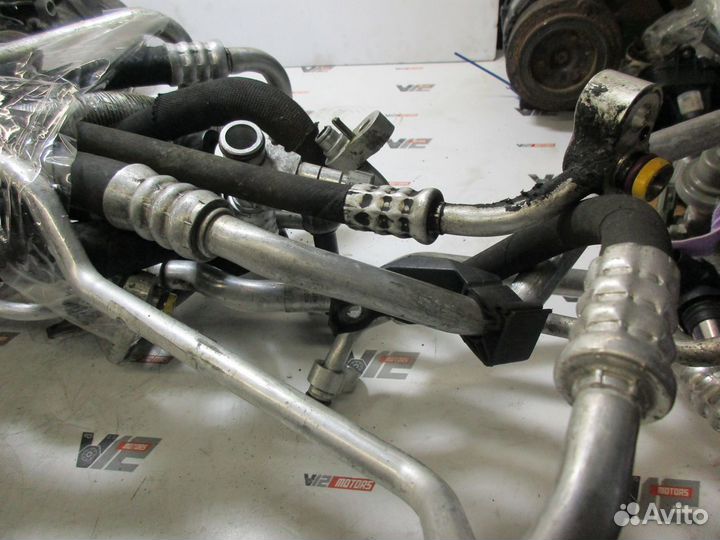 Трубка кондиционера BMW