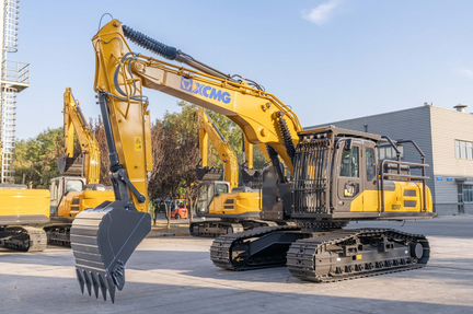 Гусеничный харвестер xcmg XE245F в лесной защите