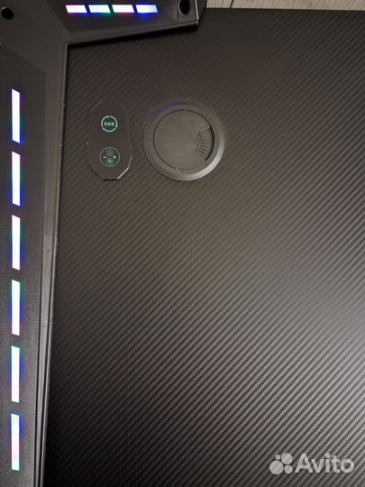 Игровой стол с подсветкой и анатомическим вырезом