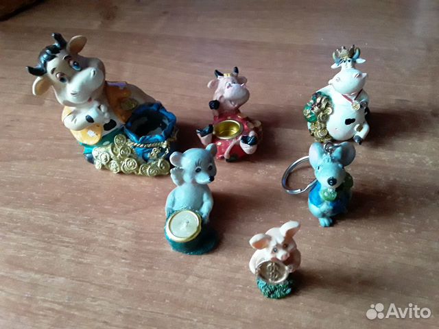 Сувениры (коровки, мышки, хрюша)