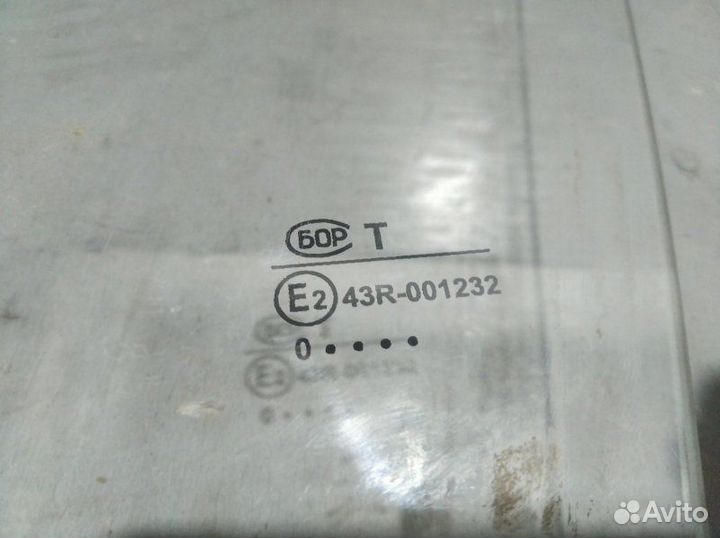 Стекло двери переднее левое Zaz Chance седан 1.3