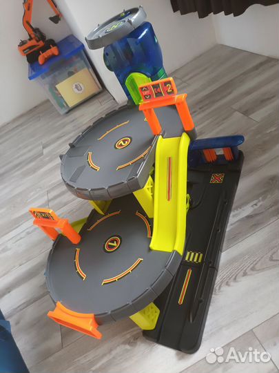 Гараж парковка ELC