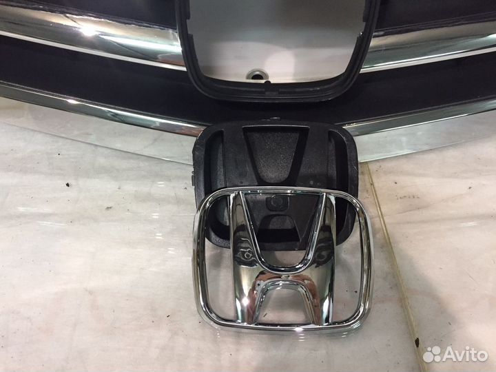 Решетка радиатора honda accord 8 11- рестайлинг