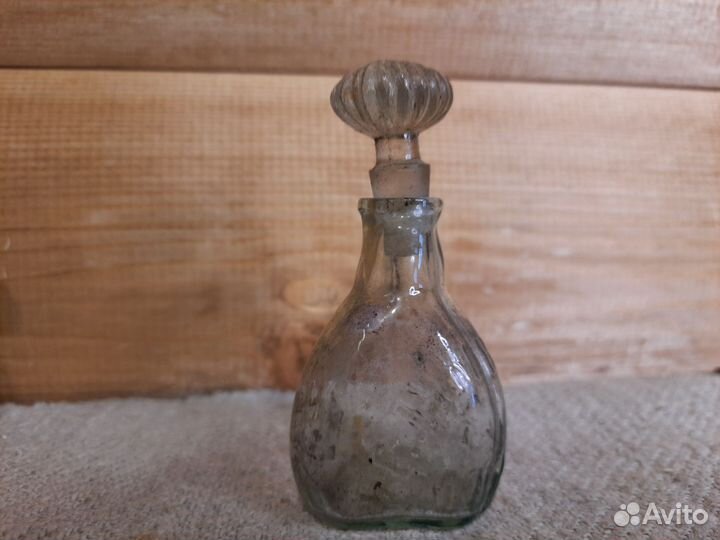 Пузырёк Баночка С Крышкой 19в