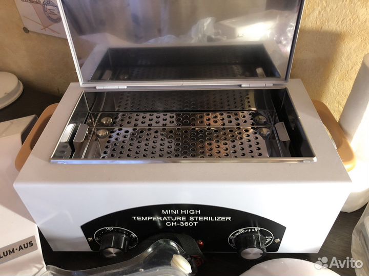 Оборудование для мастера маникюра