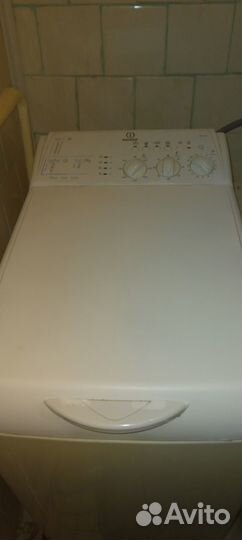 Стиральная машина с вертикальной загрузкой