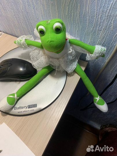 Игрушка детская лягушка балетная