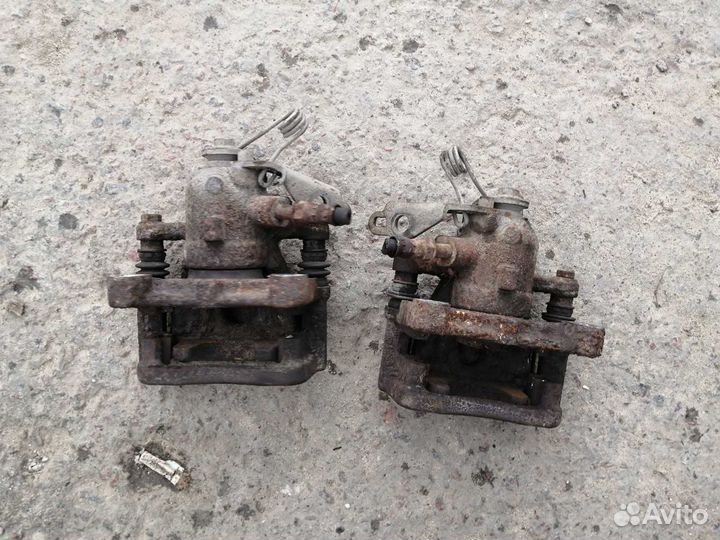 Суппорт Задний левый правый Форд Мондео 4