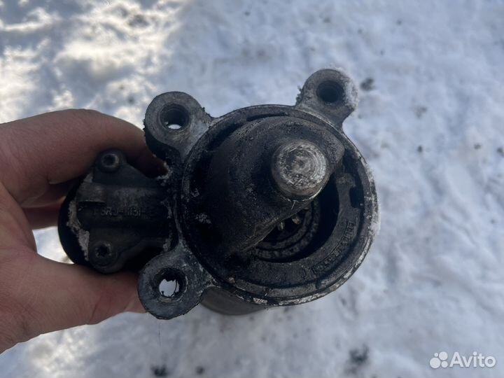 Форд эскейп 1 стартер