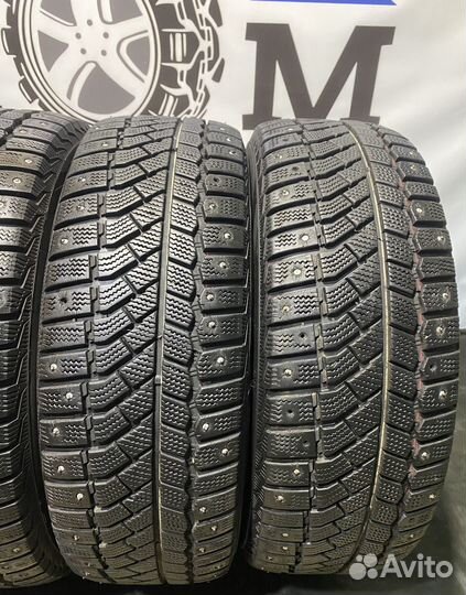 Viatti Brina Nordico V-522 205/65 R15 94T