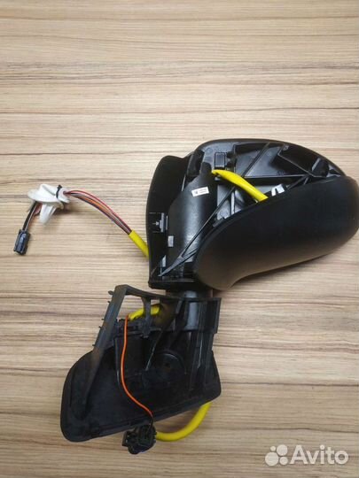 Зеркало заднего вида левое Peugeot 308/408