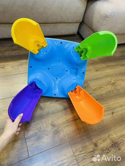 Развивающий столик fisher price