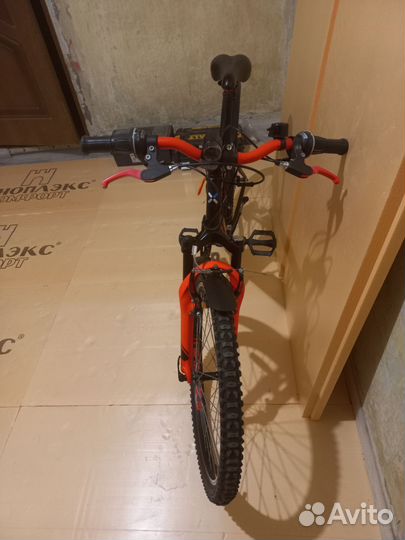 Велосипед спортивный