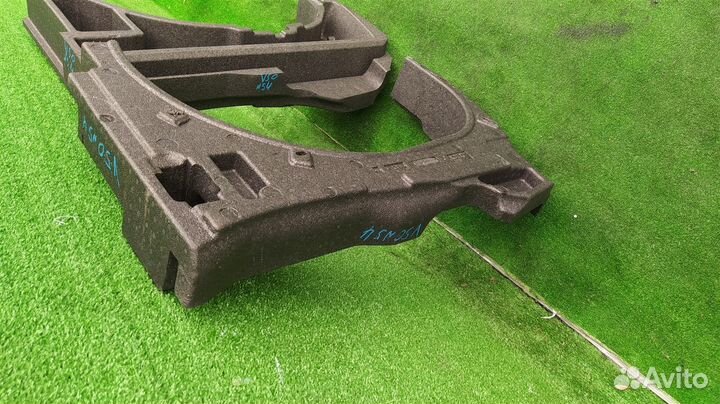 Дно запаски Volvo V50 B5254T7 2011