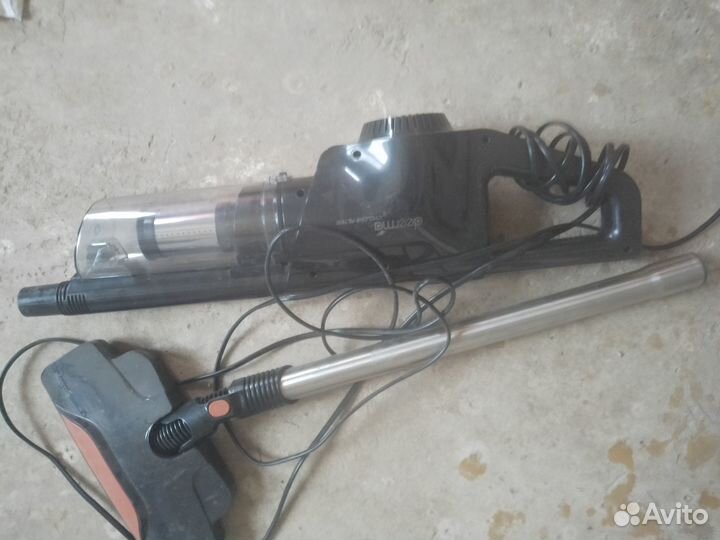 Вертикальный пылесос