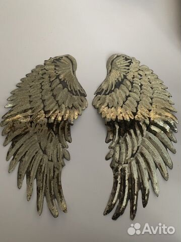 Клейкая аппликация 