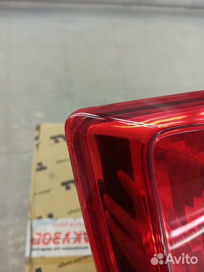Фонарь задний левый skoda rapid