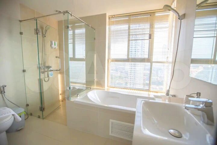 2-к. квартира, 65 м², 5/6 эт.