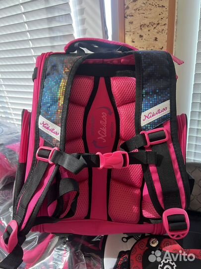 Рюкзаки ранцы для школы