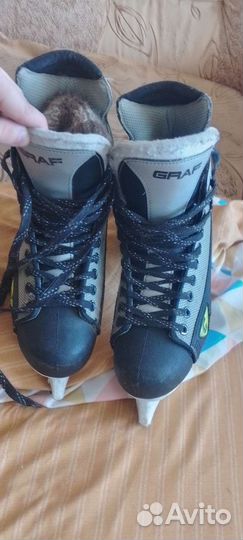 Коньки хоккейные