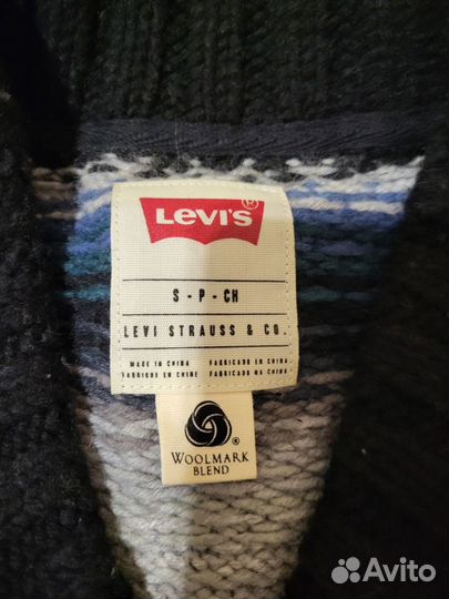 Свитер Levis, размер S