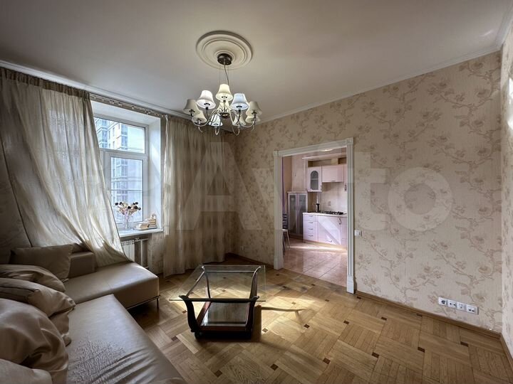 2-к. квартира, 62 м², 4/6 эт.