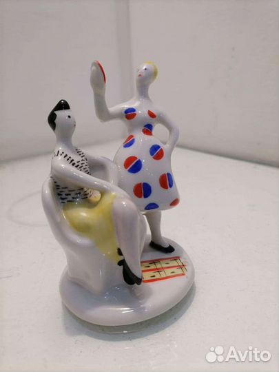 Статуэтка модницы вербилки редкая