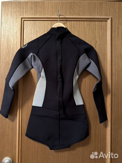 Гидрокостюм для вейкборда