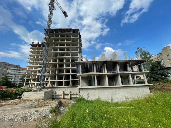 3-к. квартира, 105 м², 8/16 эт.