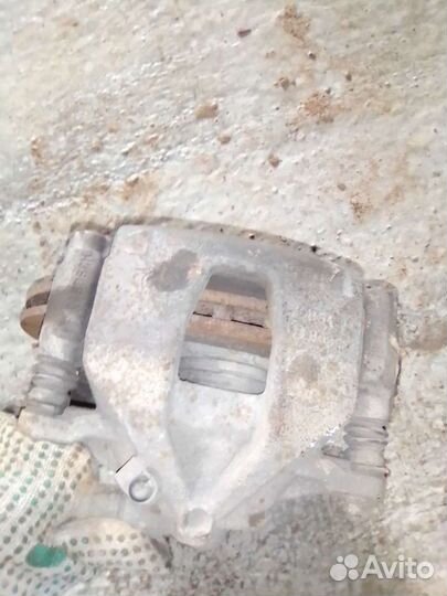 Суппорта тормозные на Fiat добло,альбеа