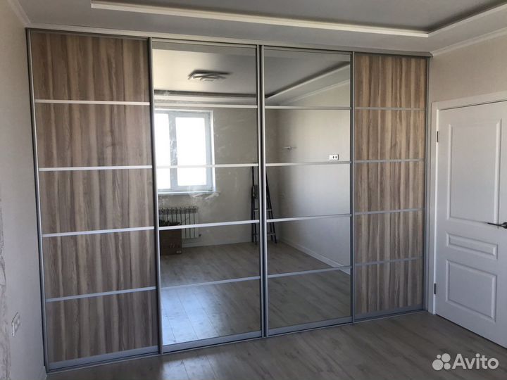 Дверь купе для гардеробной