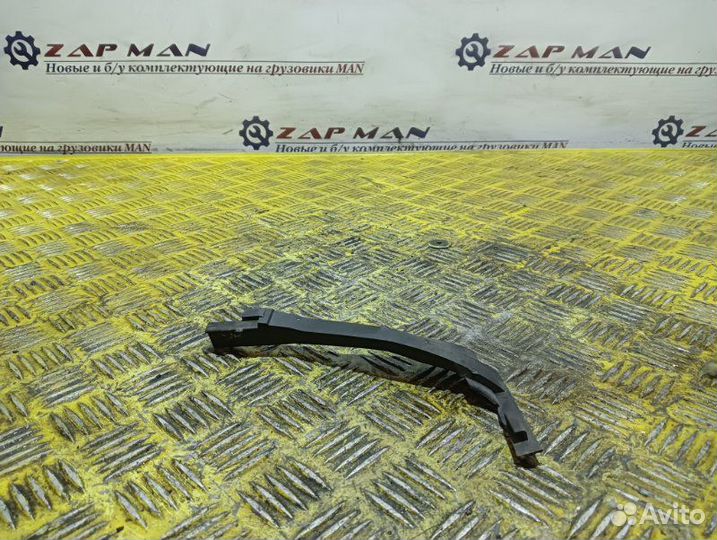 Влагоотделитель правый Man Tgl