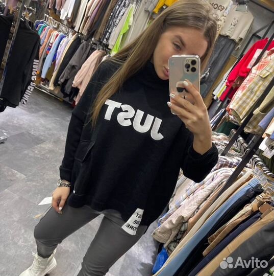 Свитер женский оверсайз