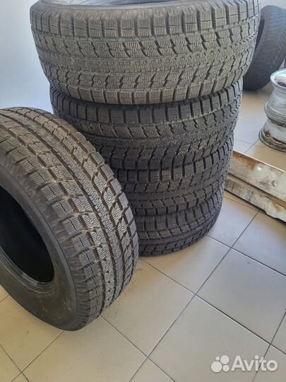 Toyo Observe GSi-5 265/70 R16 112Q