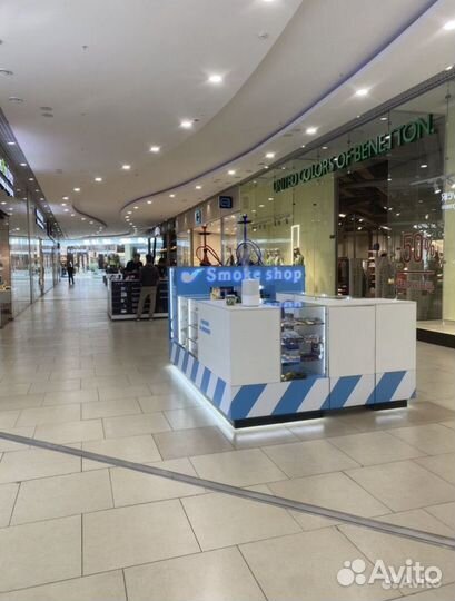 Табачный торговый остров в ТЦ