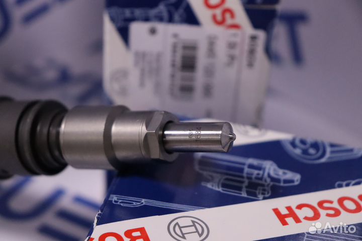 Форсунка топливная 0445120095
