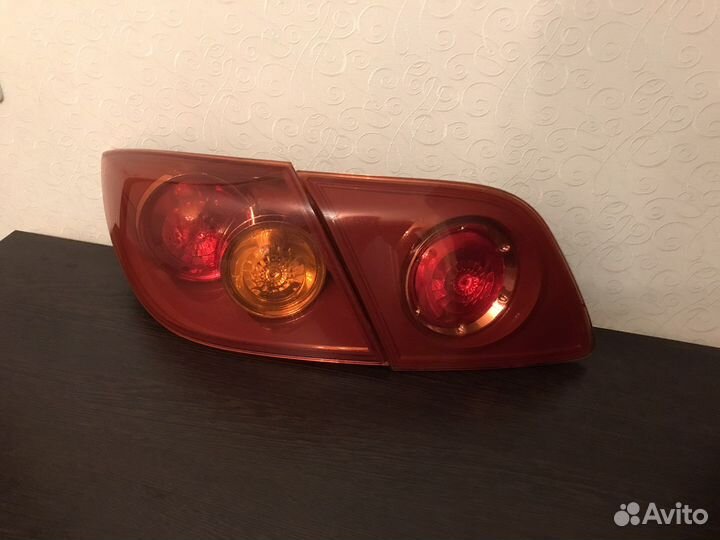 Фонарь Mazda 3 BK 2004 задний левый (б/у)
