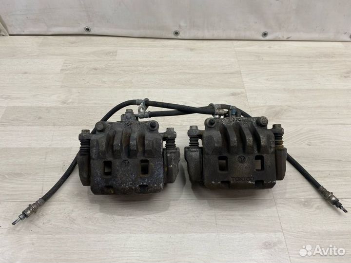 Суппорт перед пара под 294 диск передний Subaru