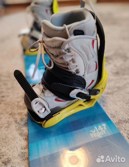 Комплект сноуборд с ботинками