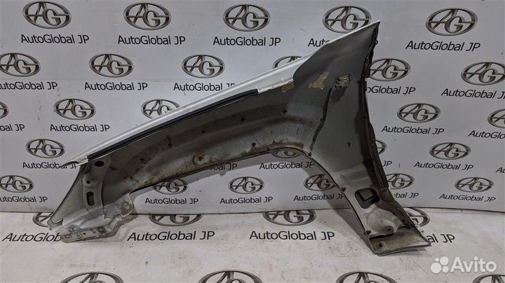 Крыло переднее правое Toyota Hilux Surf