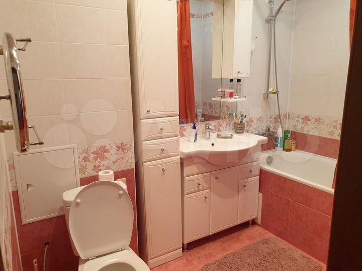 4-к. квартира, 100 м², 11/17 эт.