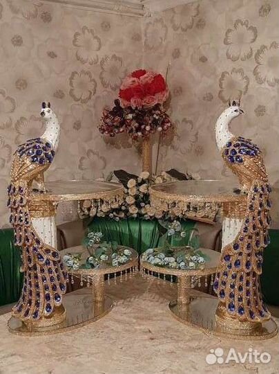 Фуршет-Павлин