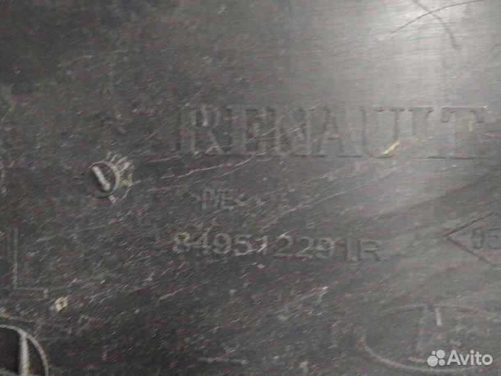 Обшивка стойки renault logan 2