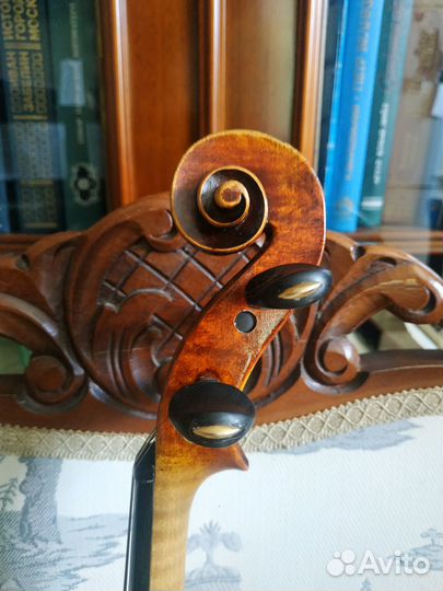Старинная мастеровая скрипка